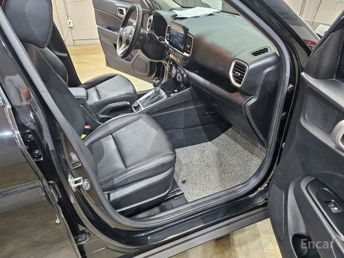 Hyundai Venue I (2019 – н.в.) 2022, изображение 4 от компании ncars.group в Москве Hyundai Venue I (2019 – н.в.) 2022, изображение 4