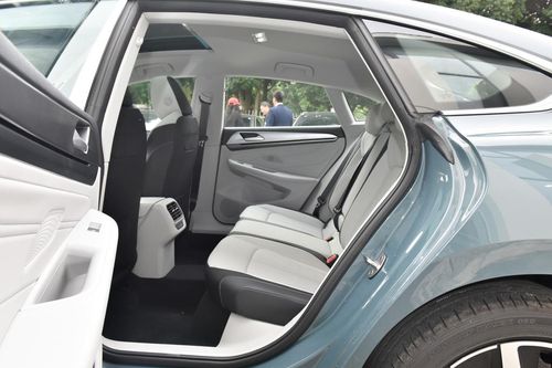 Volkswagen Lamando (Lingdu) 2023, изображение 4 от компании ncars.group в Москве Volkswagen Lamando (Lingdu) 2023, изображение 4