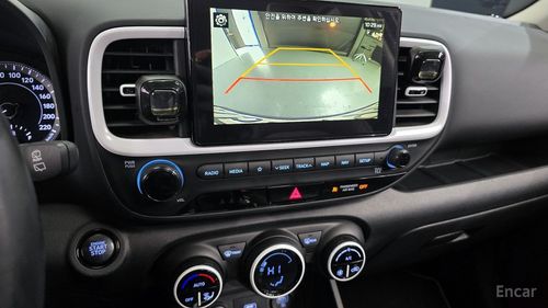 Hyundai Venue I (2019 – н.в.) 2020, изображение 2 от компании ncars.group в Москве Hyundai Venue I (2019 – н.в.) 2020, изображение 2