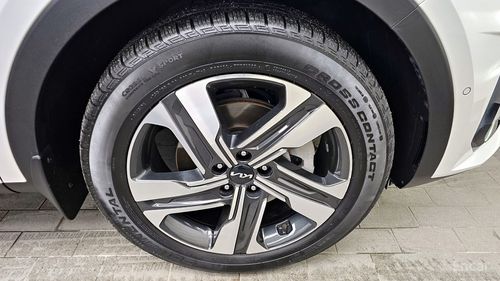 Kia Sorento IV (2020 – н.в.) 2023, изображение 6 от компании ncars.group в Москве Kia Sorento IV (2020 – н.в.) 2023, изображение 6