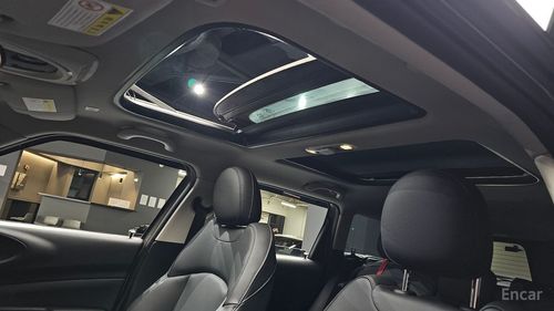 MINI CLUBMAN II Рестайлинг (2019 – н.в. ) 2020, изображение 4 от компании ncars.group в Москве MINI CLUBMAN II Рестайлинг (2019 – н.в. ) 2020, изображение 4