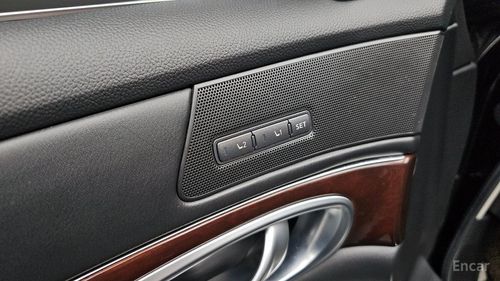 Infiniti Q70 I Рестайлинг (2014 – 2019)  2016, изображение 3