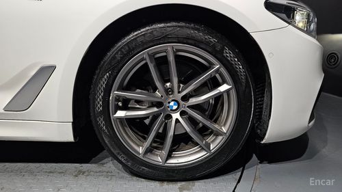 BMW 5 Series G30 Рестайлинг (2020 – 2023) 2018, изображение 6 от компании ncars.group в Москве BMW 5 Series G30 Рестайлинг (2020 – 2023) 2018, изображение 6