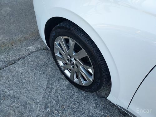 Hyundai Grandeur VI Hybrid Рестайлинг (2019 – н.в.) 2021, изображение 6 от компании ncars.group в Москве Hyundai Grandeur VI Hybrid Рестайлинг (2019 – н.в.) 2021, изображение 6