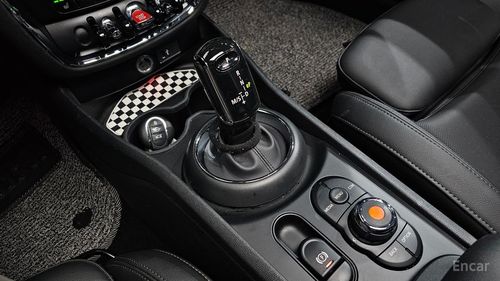 MINI CLUBMAN II Рестайлинг (2019 – н.в. ) 2020, изображение 8 от компании ncars.group в Москве MINI CLUBMAN II Рестайлинг (2019 – н.в. ) 2020, изображение 8