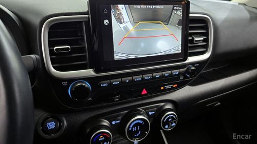 Hyundai Venue I (2019 – н.в.) 2023, изображение 2 от компании ncars.group в Москве Hyundai Venue I (2019 – н.в.) 2023, изображение 2