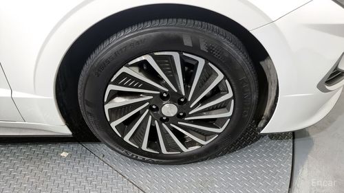 Hyundai Sonata VIII (DN8) Hybrid (2019 – 2023) 2021, изображение 6 от компании ncars.group в Москве Hyundai Sonata VIII (DN8) Hybrid (2019 – 2023) 2021, изображение 6