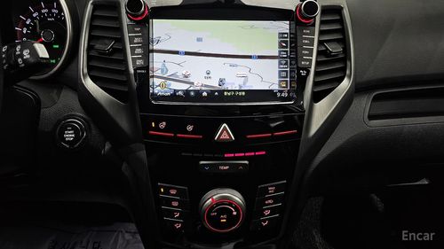 Ssangyong Tivoli I (2015 – 2019) 2018, изображение 3