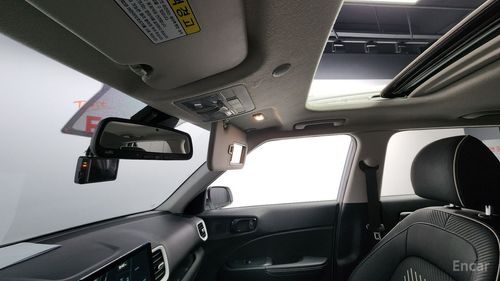 Hyundai Venue I (2019 – н.в.) 2020, изображение 4 от компании ncars.group в Москве Hyundai Venue I (2019 – н.в.) 2020, изображение 4