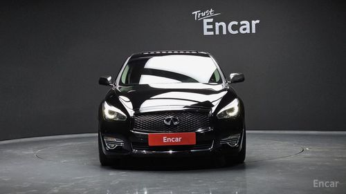 Infiniti Q70 I Рестайлинг (2014 – 2019)  2016, изображение 5
