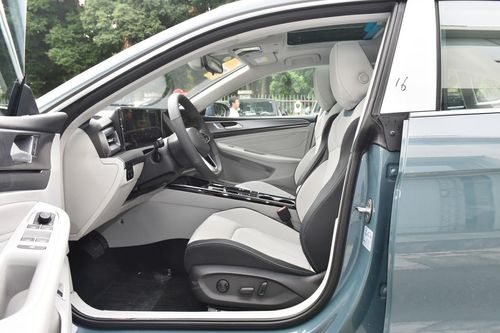 Volkswagen Lamando (Lingdu) 2023, изображение 6 от компании ncars.group в Москве Volkswagen Lamando (Lingdu) 2023, изображение 6