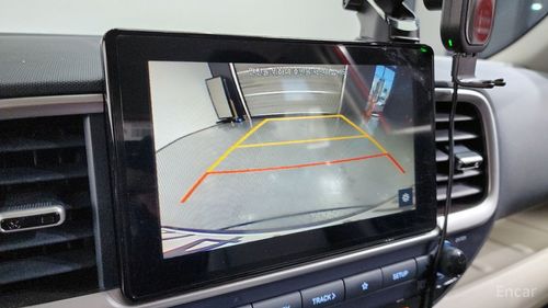 Hyundai Venue I (2019 – н.в.) 2021, изображение 3 от компании ncars.group в Москве Hyundai Venue I (2019 – н.в.) 2021, изображение 3