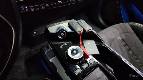 Kia EV6 I (2021 – н.в.) 2023, изображение 8 от компании ncars.group в Москве Kia EV6 I (2021 – н.в.) 2023, изображение 8
