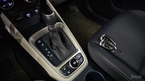 Hyundai Venue I (2019 – н.в.) 2020, изображение 8 от компании ncars.group в Москве Hyundai Venue I (2019 – н.в.) 2020, изображение 8