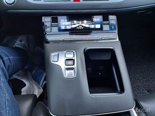 Hyundai Grandeur VI Hybrid Рестайлинг (2019 – н.в.) 2021, изображение 8 от компании ncars.group в Москве Hyundai Grandeur VI Hybrid Рестайлинг (2019 – н.в.) 2021, изображение 8