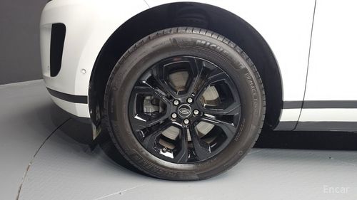 Land Rover Range Rover (Evoque) II (2018 – 2023) 2020, изображение 6 от компании ncars.group в Москве Land Rover Range Rover (Evoque) II (2018 – 2023) 2020, изображение 6