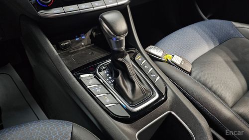 Hyundai Ionic (hybrid) 2016, изображение 8 от компании ncars.group в Москве Hyundai Ionic (hybrid) 2016, изображение 8