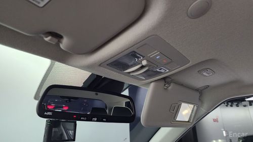 Hyundai Venue I (2019 – н.в.) 2019, изображение 4 от компании ncars.group в Москве Hyundai Venue I (2019 – н.в.) 2019, изображение 4