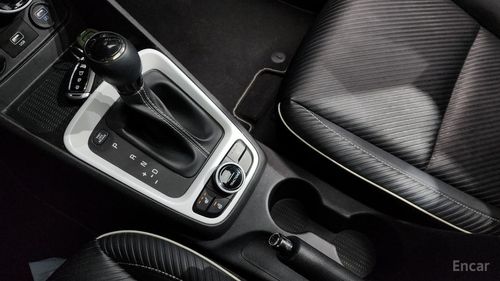 Hyundai Venue I (2019 – н.в.) 2019, изображение 8 от компании ncars.group в Москве Hyundai Venue I (2019 – н.в.) 2019, изображение 8