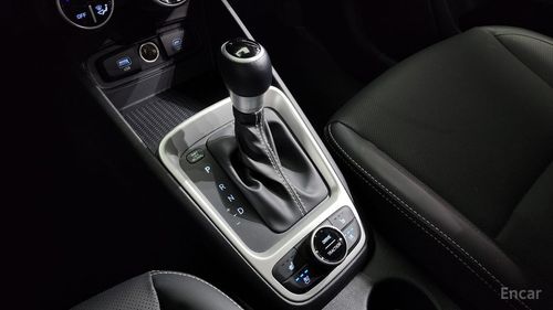 Hyundai Venue I (2019 – н.в.) 2023, изображение 8 от компании ncars.group в Москве Hyundai Venue I (2019 – н.в.) 2023, изображение 8