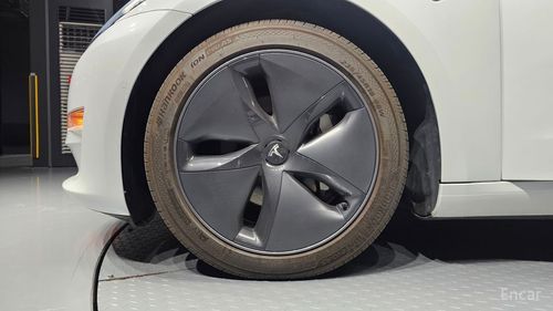 Tesla Model 3 I (2017 – 2023) 2020, изображение 6